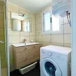 Sea View Penthouse Apartman