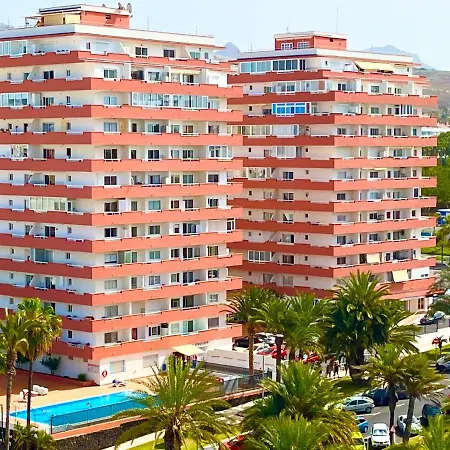 Sea View Penthouse Apartment *